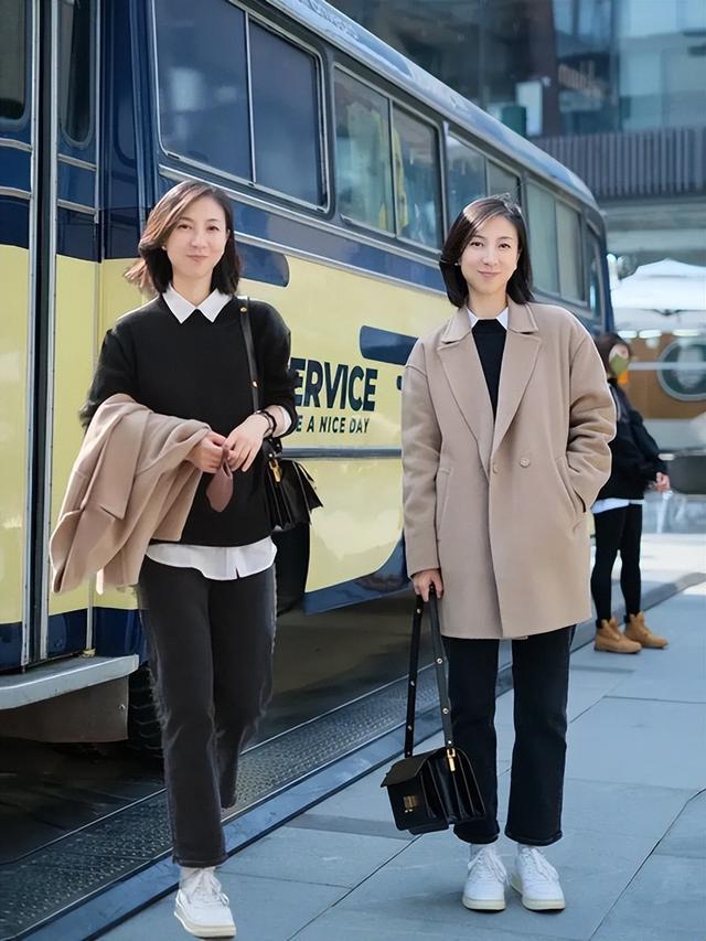 指南：优雅时尚不油腻的秘密OG视讯40岁女性冬季穿搭(图7)