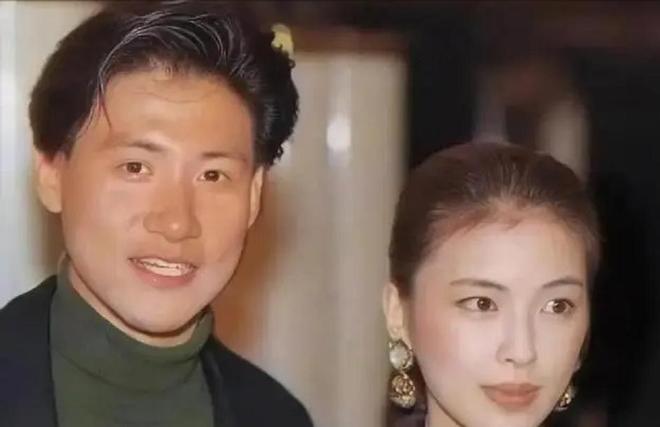 男星个个花钱如流水一般人真养不起OG网站娶了“败家老婆”的3位(图6)
