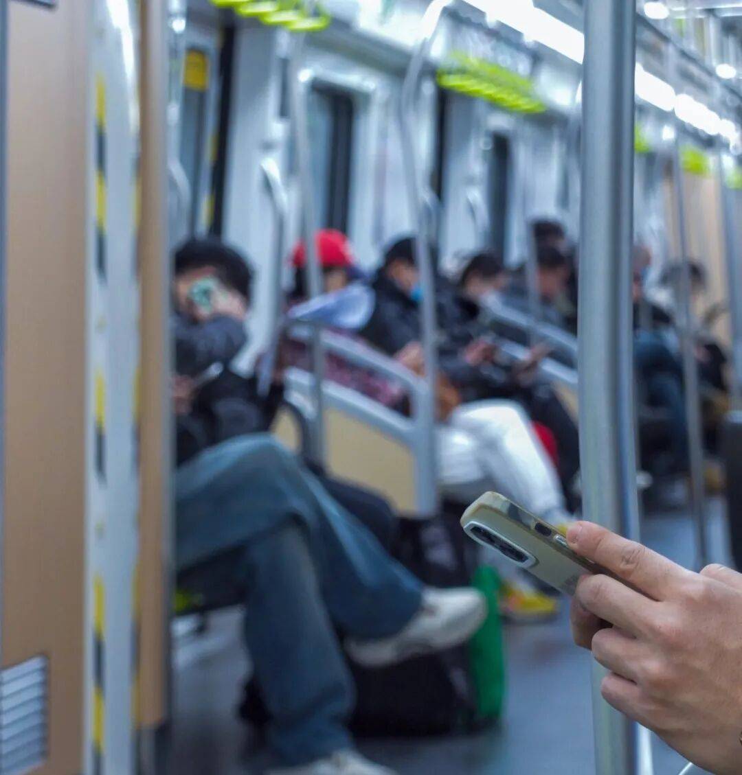 膏的苹果我一点也不想买OG真人游戏假装挤爆牙(图10)